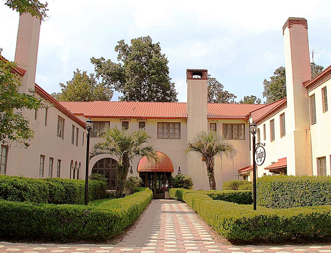 Wakulla Springs Historical Lodge
